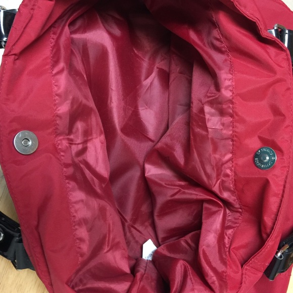 Yankee Candle red and black quilted tote. - Picture 4 of 6